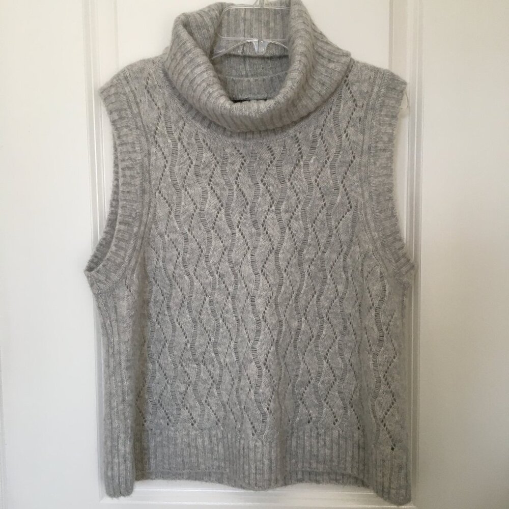 Cashmere and silk lace stitch vest, size M
